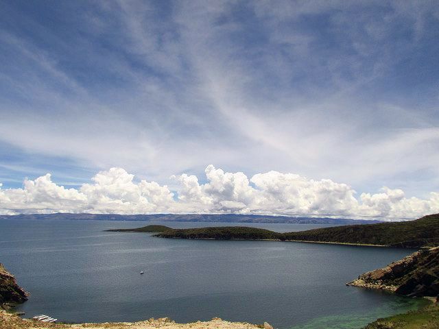 Isla del Sol: eine zu Bolivien gehörende Insel im Titicacasee. © eduardorudas / flickr.com (CC BY 2.0)