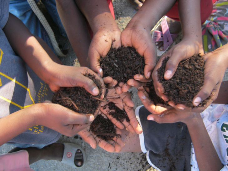 oekologischer abfall, soil, positive nachrichten, haiti