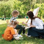 Draußenunterricht: Kinder lernen besser im Wald